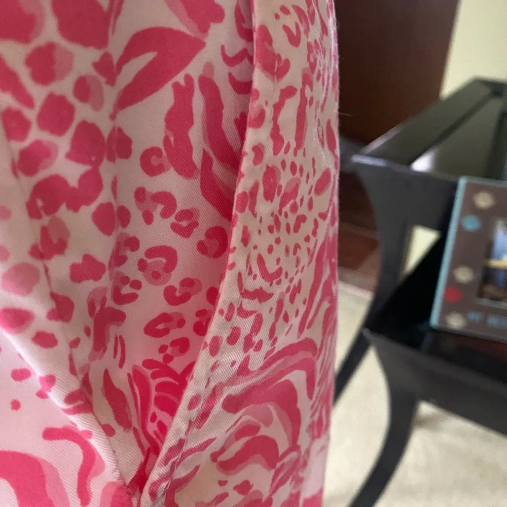 EUC worn once! Lilly Pulitzer White-Get Spotted Pink& White Lion Callahan shorts - Picture 5 of 8